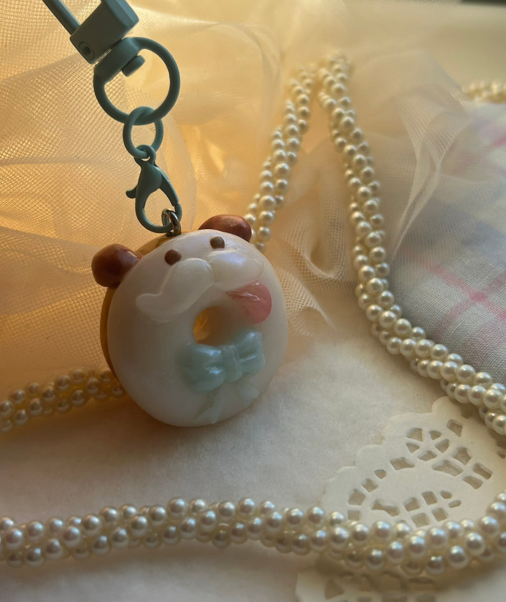 Poro shaped like a donut keychain